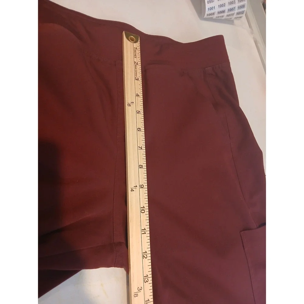 FIGS Scrub Pants Cargo Pockets Elastic Waist Burgundy Red Women's Size Small